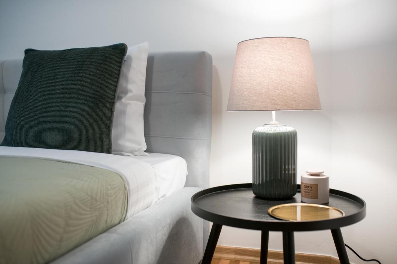 Wawelove Pilsudskiego - 3 Bedroom Apt. With Balcony And Free Parking! Cracovia Exterior foto