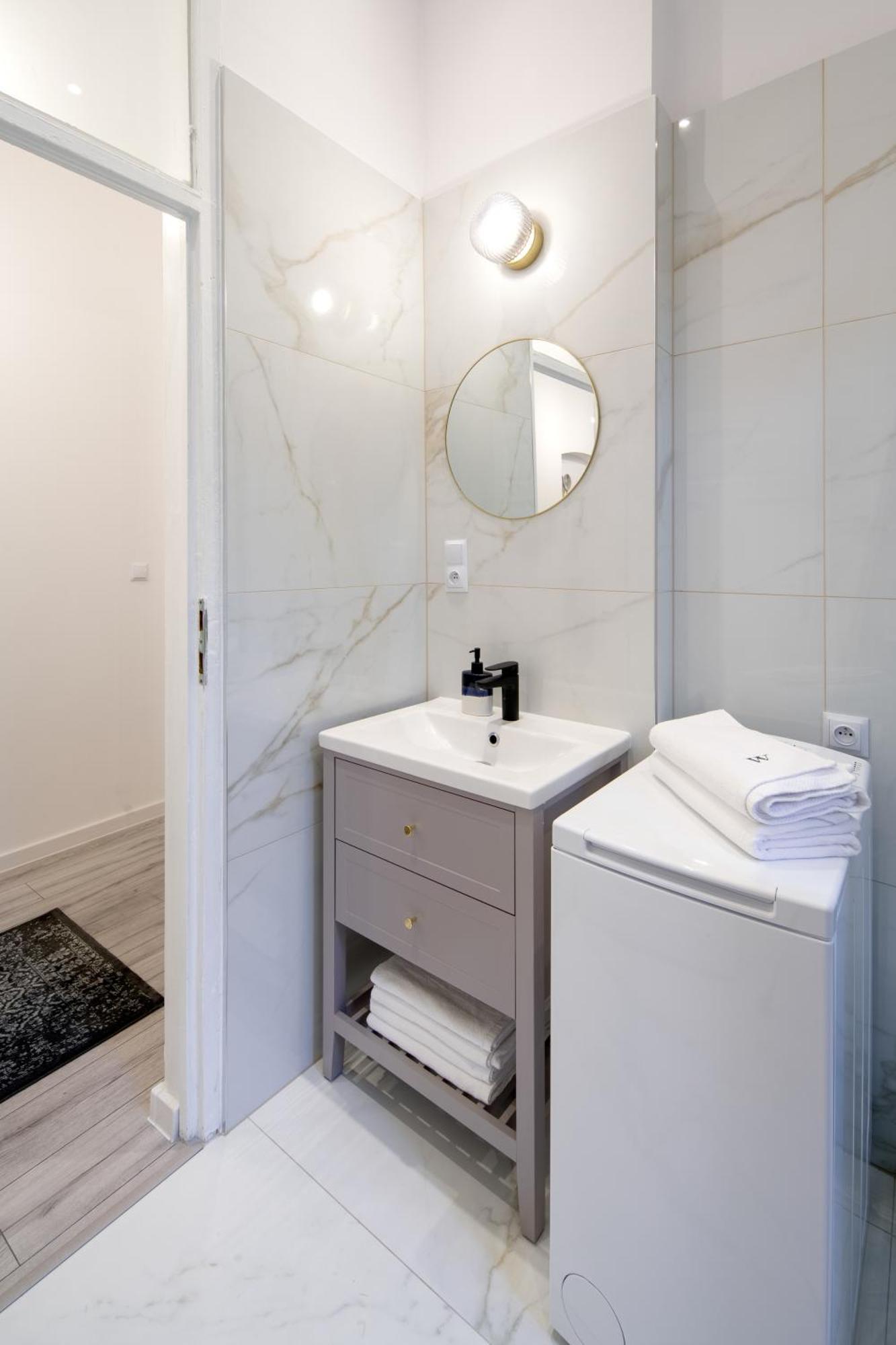 Wawelove Pilsudskiego - 3 Bedroom Apt. With Balcony And Free Parking! Cracovia Exterior foto