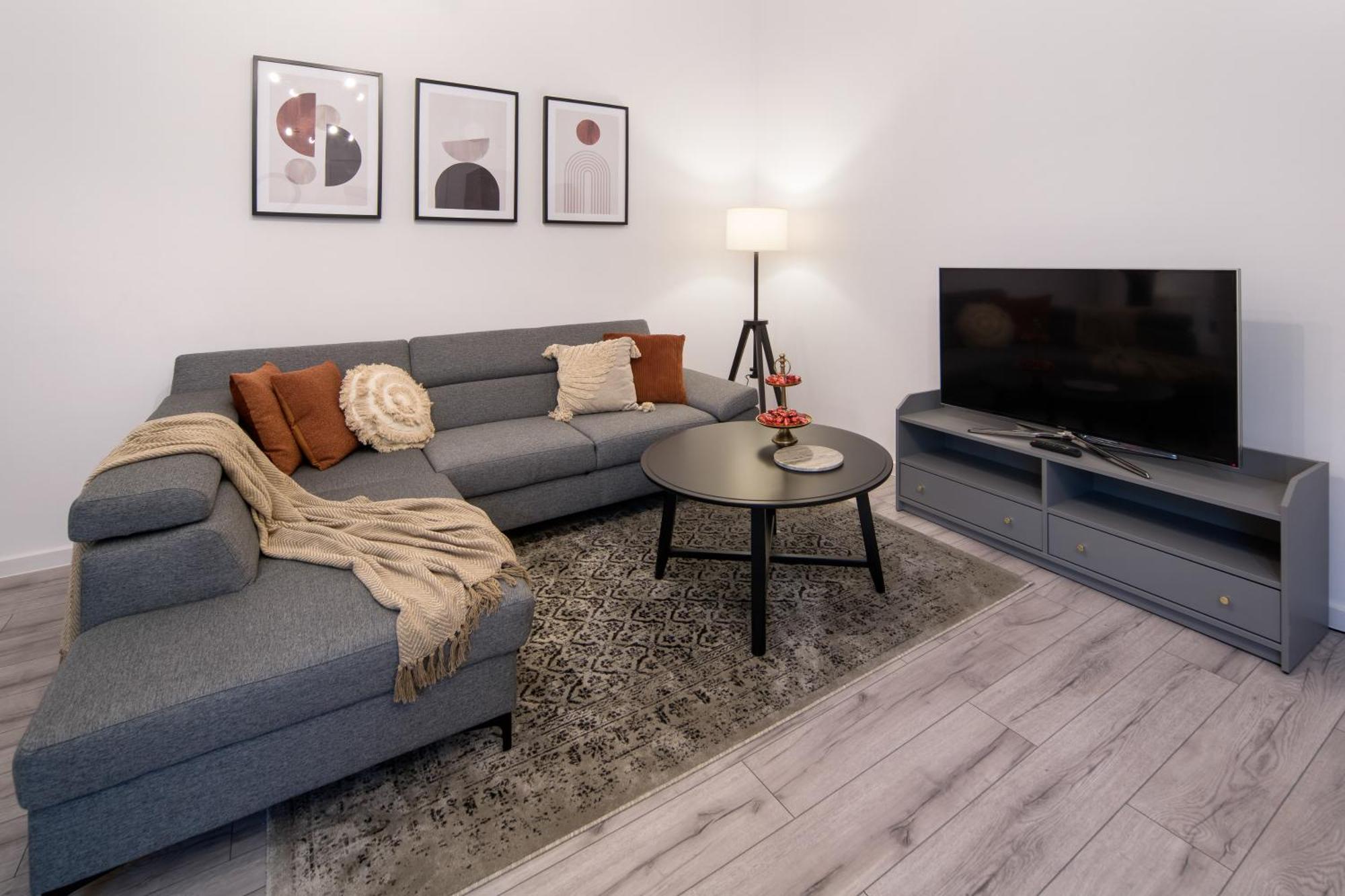 Wawelove Pilsudskiego - 3 Bedroom Apt. With Balcony And Free Parking! Cracovia Exterior foto